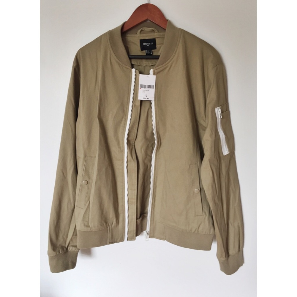 NEW WITH TAGS Forever21 Jacket